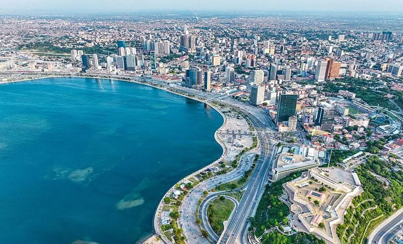 Luanda — Ангола
