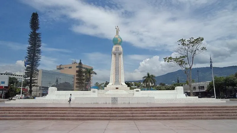 San Salvador — Сальвадор